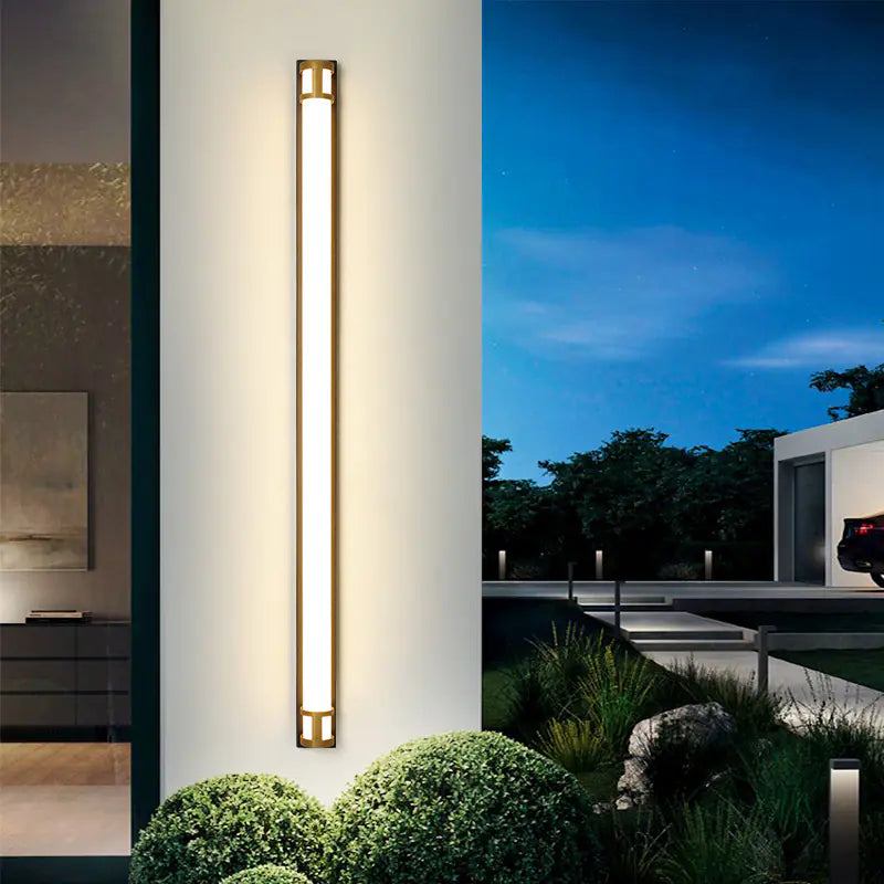 LumeGold™ Corner Lamp